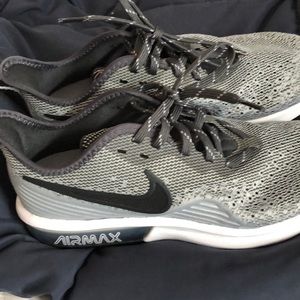 Brand new Nike Air Max running shoes , woman’s 7.5